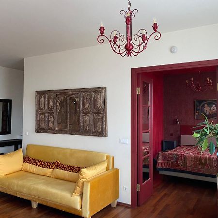 Raevala Boulevard Apartment Reval Esterno foto
