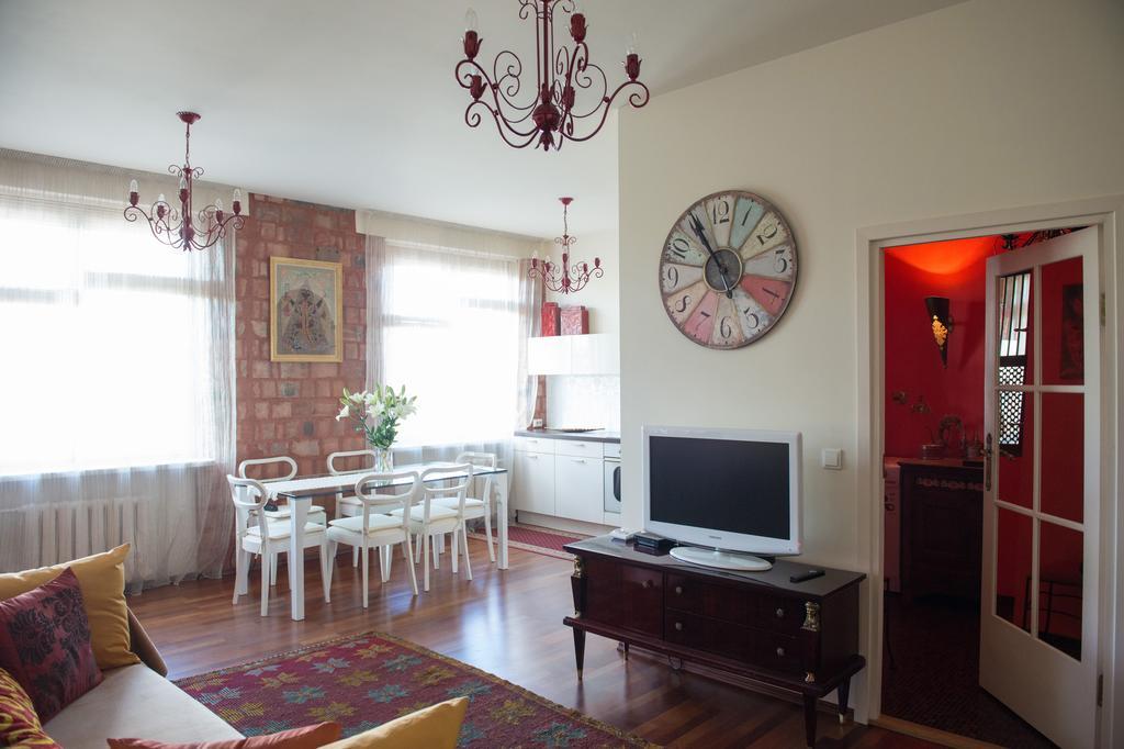 Raevala Boulevard Apartment Reval Esterno foto